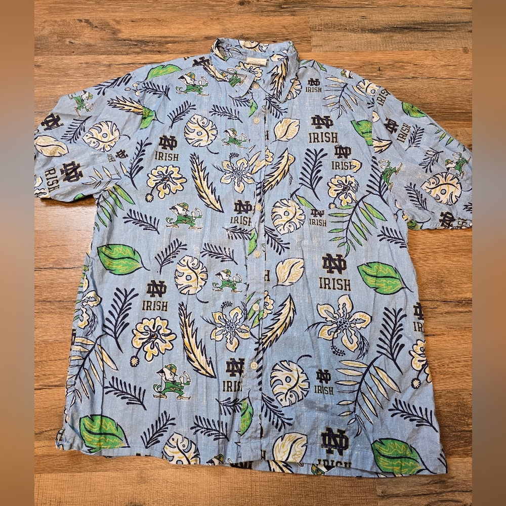 Wes & Willy College Hawaiian Shirt Mens XLarge Short Sleeve Button Up Notre Dame